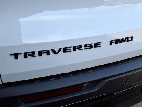 New 2026 Chevrolet Traverse LT w/ Midnight/Sport Edition AWD/4WD image 28