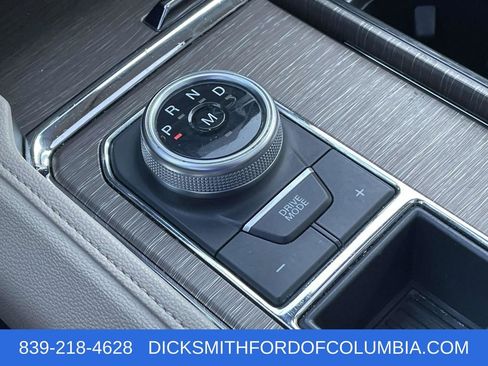 Certified 2024 Ford Expedition Limited image 30