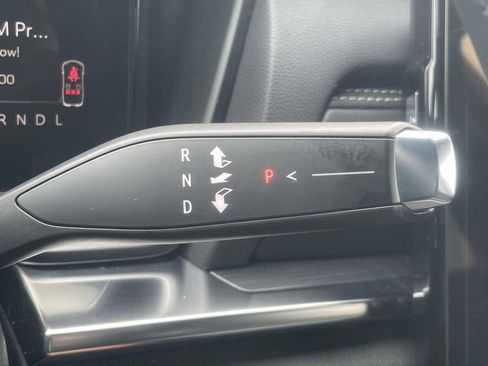 Used 2025 GMC Terrain Elevation AWD/4WD image 24