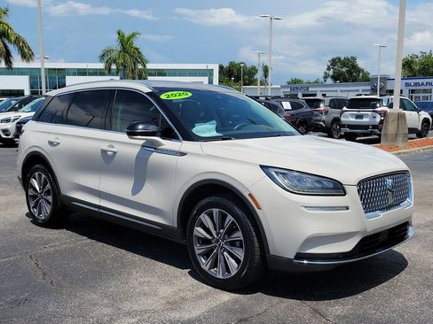 Used 2020 Lincoln Corsair Reserve w/ Elements Package FWD image 2