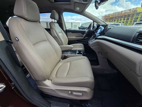 Used 2019 Honda Odyssey EX-L image 11