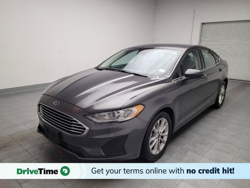 Used 2019 Ford Fusion SE FWD image 1