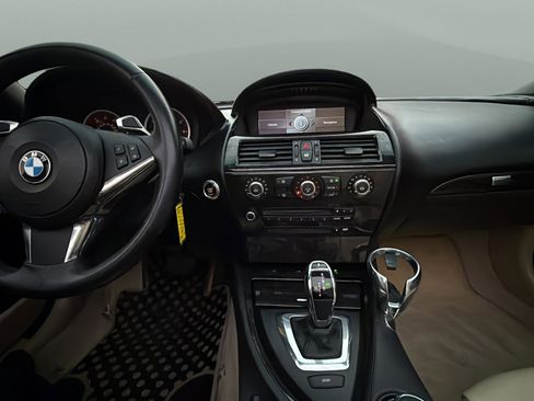 Used 2008 BMW 650i Convertible image 32