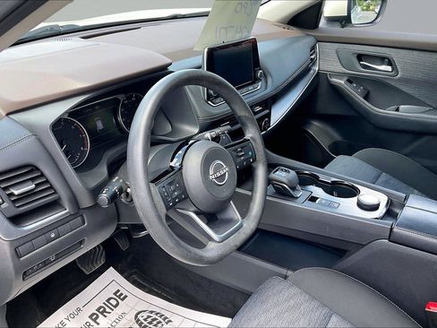 Certified 2023 Nissan Rogue SV AWD/4WD image 13