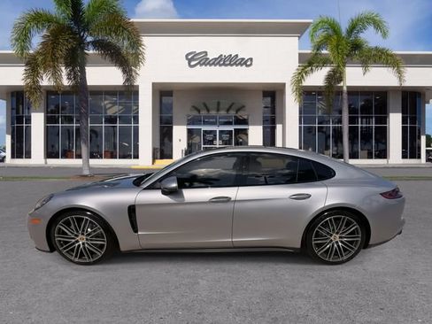Used 2017 Porsche Panamera 4S AWD/4WD image 9