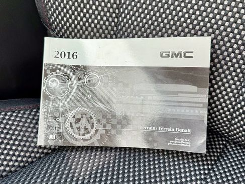 Used 2016 GMC Terrain SLE FWD image 37