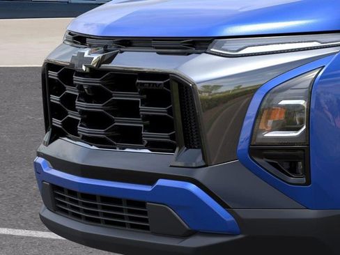 New 2026 Chevrolet Equinox ACTIV AWD/4WD image 13