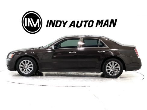 Used 2012 Chrysler 300 Limited RWD image 7