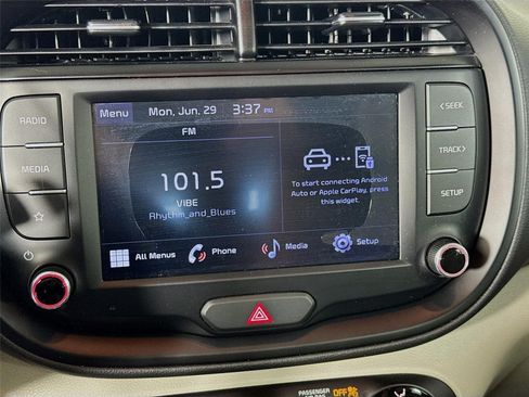 Used 2022 Kia Soul LX FWD image 14