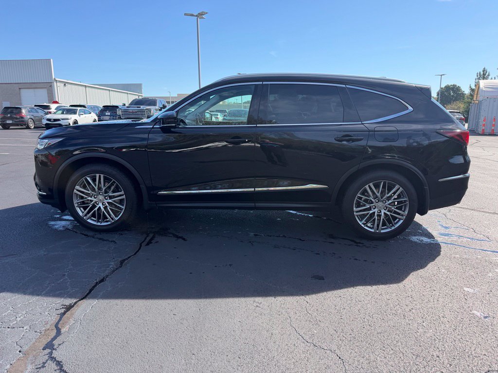 Certified 2024 Acura MDX w/ Advance Package AWD/4WD image 10