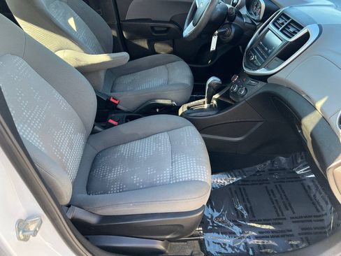 Used 2017 Chevrolet Sonic LT FWD image 24