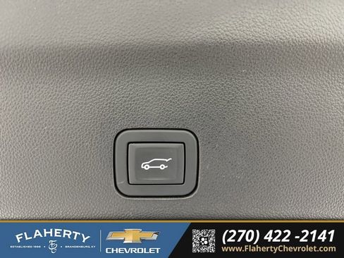 Used 2025 Chevrolet Tahoe Premier image 21