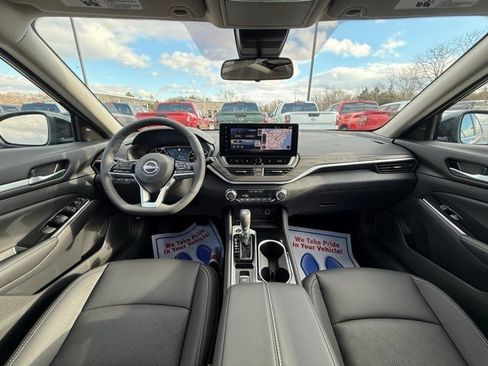 New 2025 Nissan Altima 2.5 SL image 21