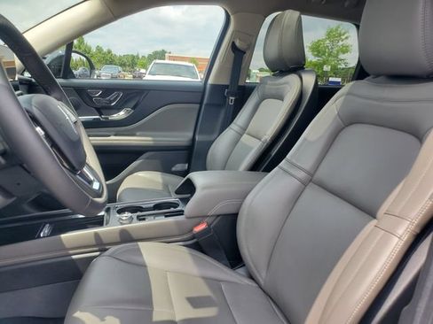 Certified 2024 Lincoln Corsair AWD w/ Equipment Group 101A image 7