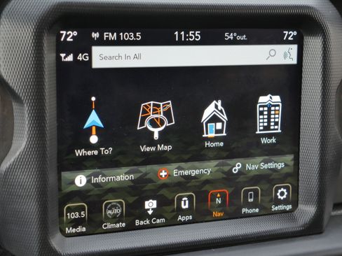 Used 2020 Jeep Wrangler Unlimited Sahara w/ Uconnect 4C Nav & Sound Group image 11