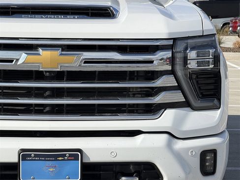 Certified 2024 Chevrolet Silverado 2500 High Country w/ High Country Premium Package image 9