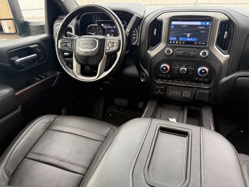 Used 2021 GMC Sierra 2500 Denali w/ Denali Ultimate Package image 31