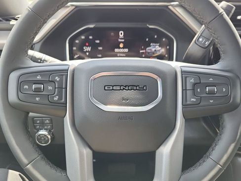 New 2025 GMC Sierra 2500 Denali w/ Denali Reserve Package image 11