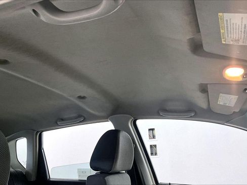 Used 2011 Chevrolet Aveo5 LT w/ Power and Convenience Package image 25