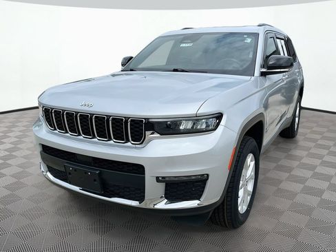 Used 2023 Jeep Grand Cherokee L Limited w/ Trailer Tow Group (B) AWD/4WD image 1