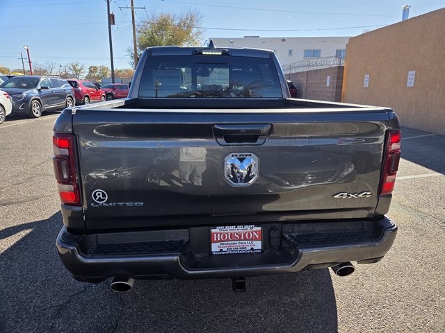 Used 2023 RAM 1500 Limited AWD/4WD image 2