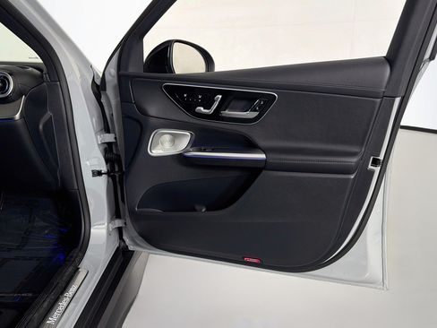 Certified 2026 Mercedes-Benz GLC 300 image 25