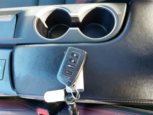 Used 2020 Lexus IS 300 300 image 35