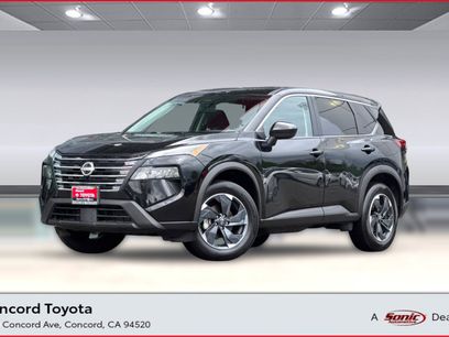 Used 2025 Nissan Rogue SV