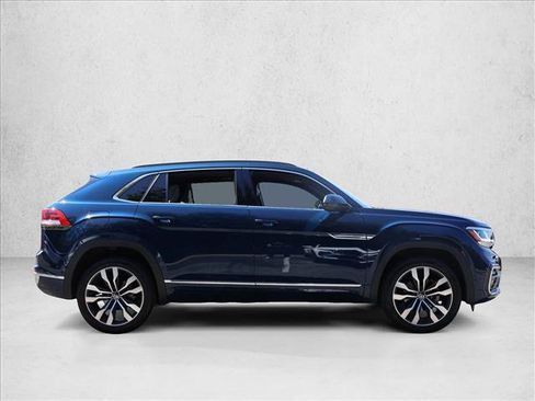 Used 2022 Volkswagen Atlas Cross Sport SEL Premium R-Line AWD/4WD image 4