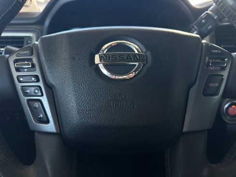 Used 2017 Nissan Titan Platinum Reserve RWD image 20
