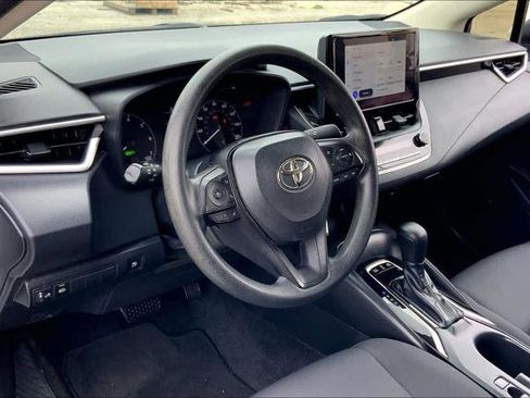 Certified 2024 Toyota Corolla LE image 17