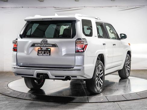 Certified 2024 Toyota 4Runner Limited AWD/4WD image 5