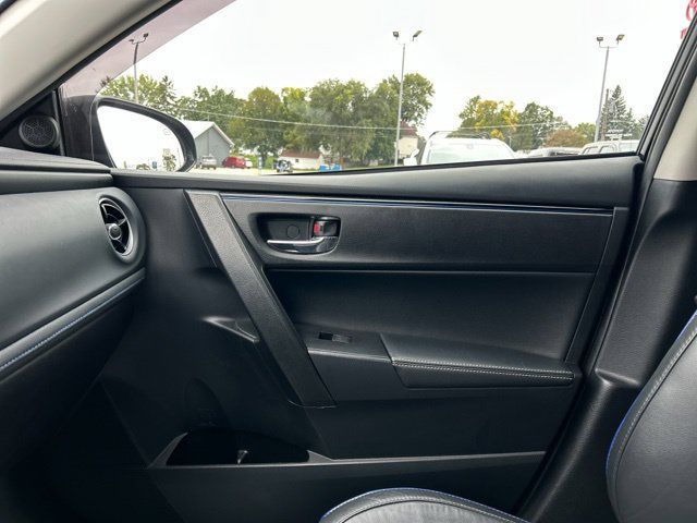 Used 2019 Toyota Corolla XSE FWD image 39