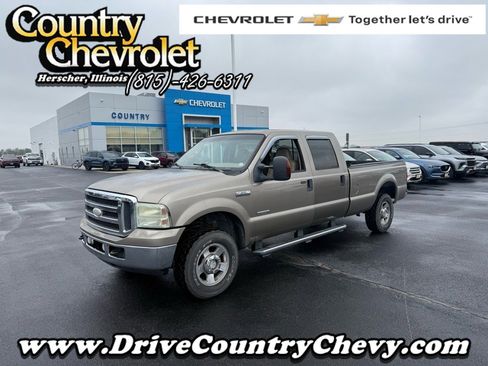 Used 2005 Ford F250 Lariat image 1