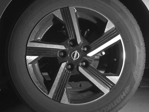 Used 2025 Nissan Sentra SV image 14