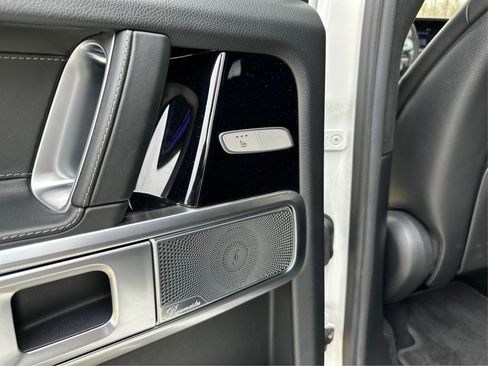 Used 2019 Mercedes-Benz G 63 AMG 4MATIC w/ Parking Package image 31