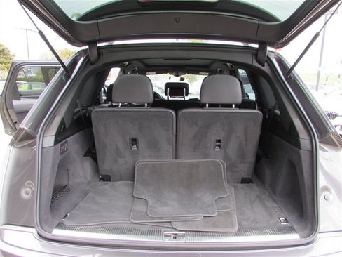 Used 2018 Audi Q7 3.0T Premium Plus w/ Premium Plus Package image 26