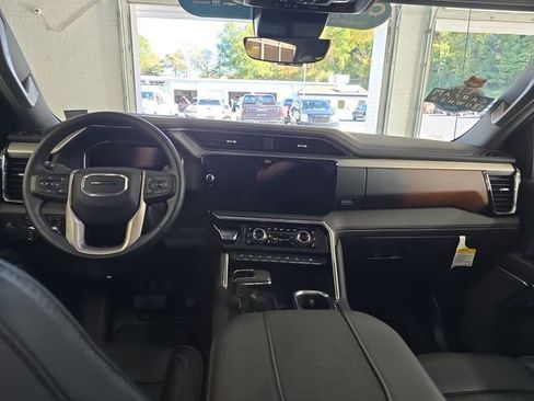 Certified 2024 GMC Sierra 1500 Denali w/ Denali Reserve Package image 11