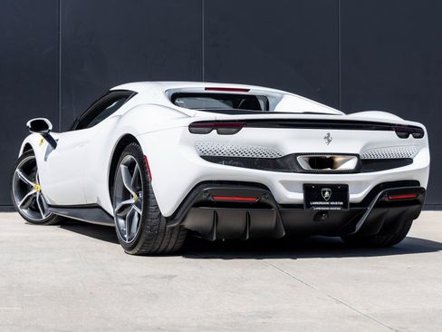 Used 2022 Ferrari 296 GTB image 6