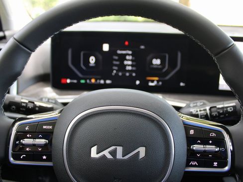 New 2026 Kia Sorento SX image 28