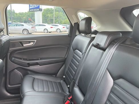 Used 2019 Ford Edge SEL w/ Equipment Group 201A AWD/4WD image 54
