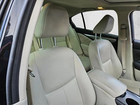 Used 2017 INFINITI Q50 3.0t Premium w/ 3.0T Premium Plus Package image 23