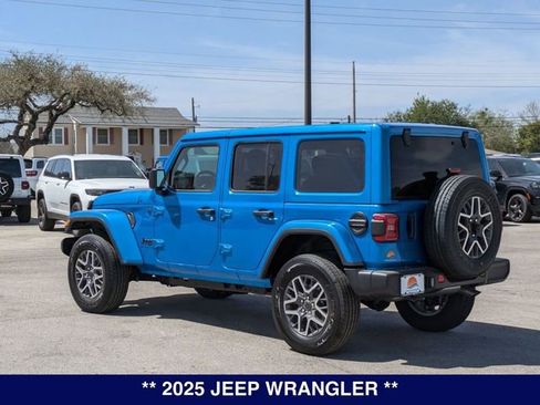 New 2025 Jeep Wrangler Unlimited Sahara w/ Technology Group AWD/4WD image 7