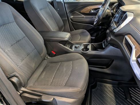 Used 2020 GMC Terrain SLE image 19