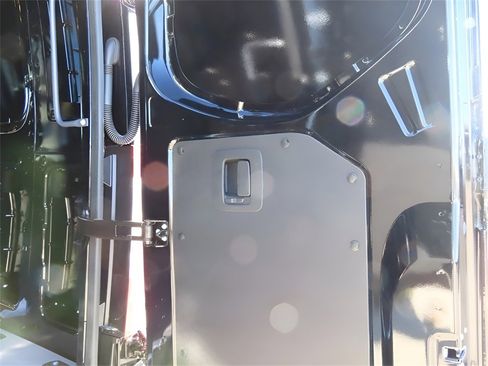 Used 2024 Mercedes-Benz Sprinter 2500 image 31