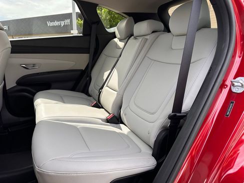 Used 2025 Hyundai Tucson SEL image 13