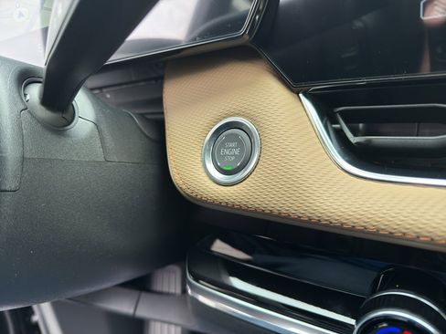 New 2026 Chevrolet Equinox ACTIV w/ Convenience Package III image 17