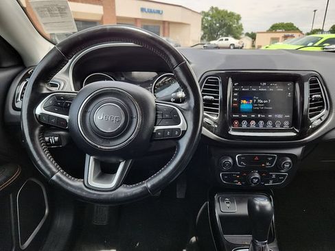 Used 2021 Jeep Compass Limited FWD image 12