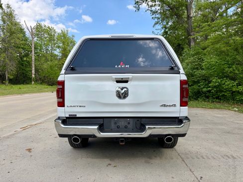 Used 2021 RAM 1500 Limited AWD/4WD image 12