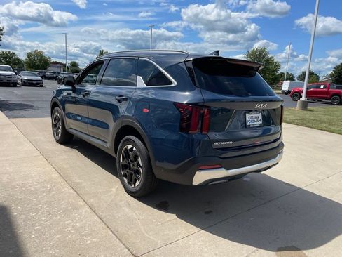 New 2026 Kia Sorento S AWD/4WD image 7